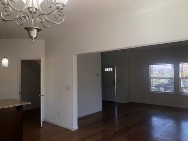 Building Photo - 6748 OR-66