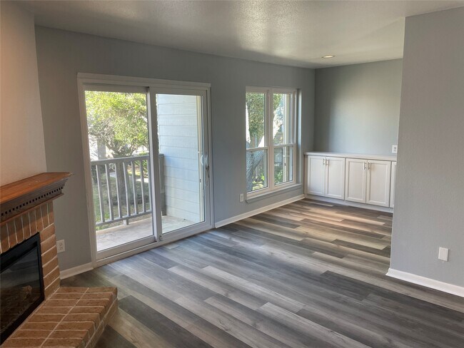 Building Photo - 3220 69th St