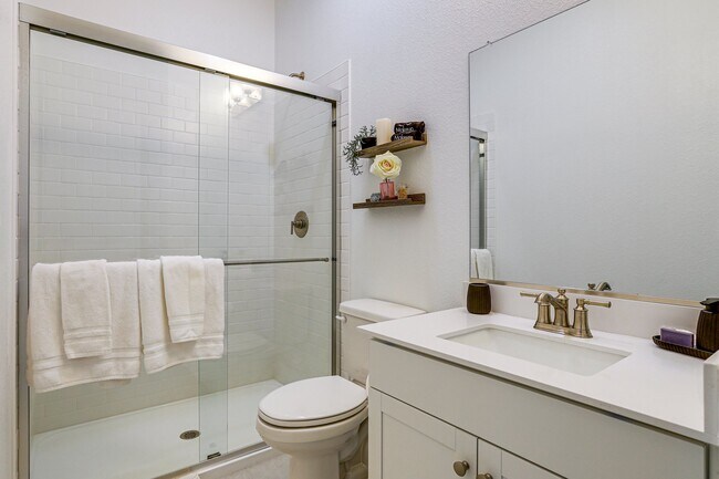 Building Photo - 4335 Hooded Crow Cir
