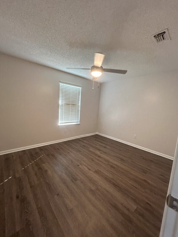 Building Photo - 1290 Jefferson Ave