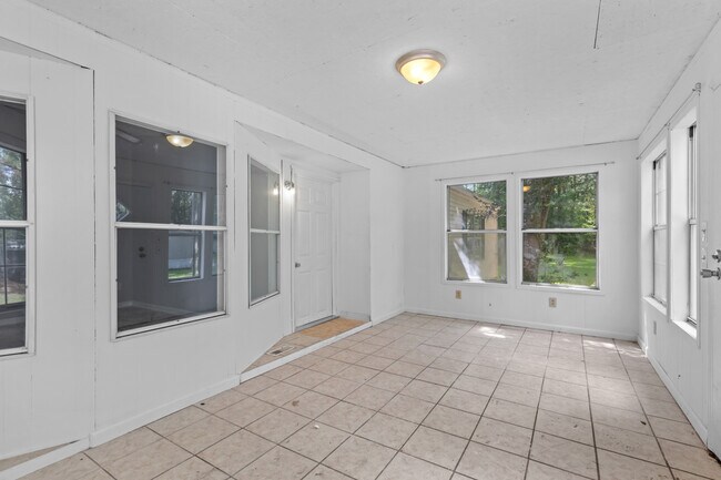 Building Photo - Lot 19 Pickett Rd