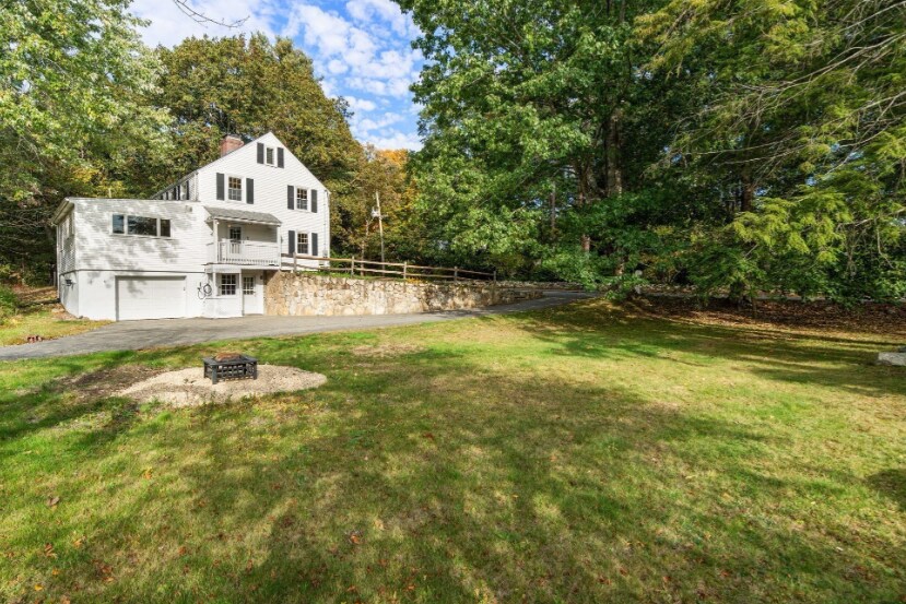 Building Photo - 410 Conant Rd