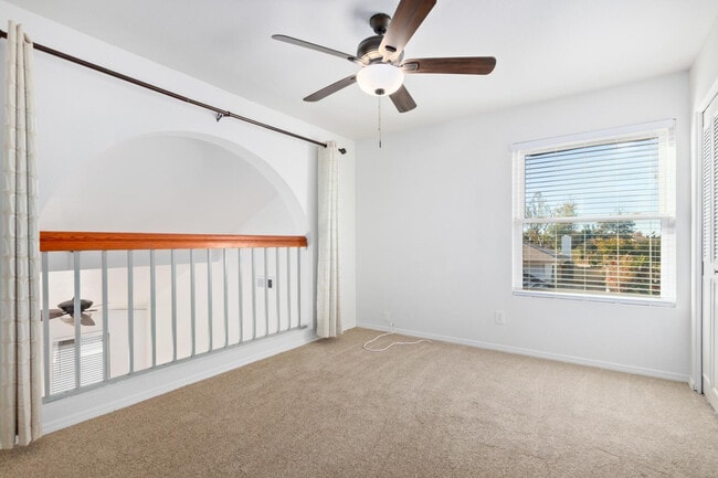 Building Photo - 2522 S Mulberry