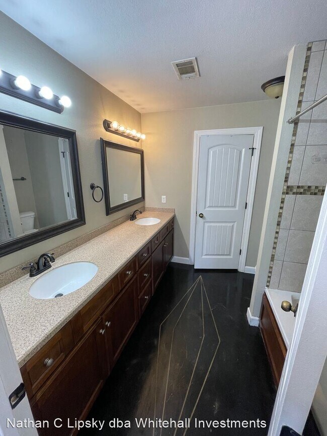 Building Photo - 3 br, 2 bath House - 4821 Ocean