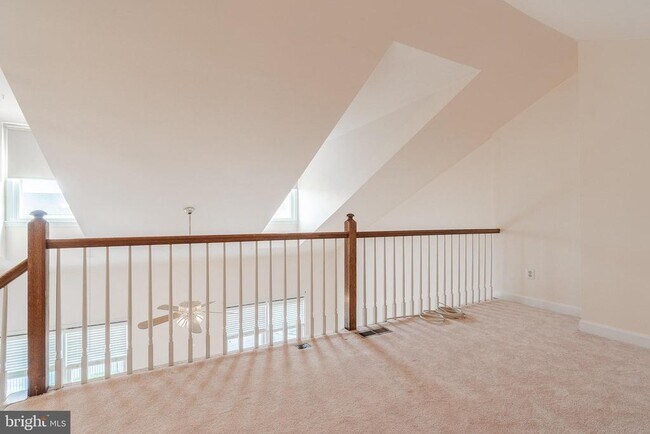 Building Photo - 3548 S George Mason Dr