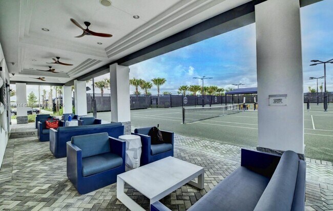 Building Photo - 17267 Windy Pointe Ln