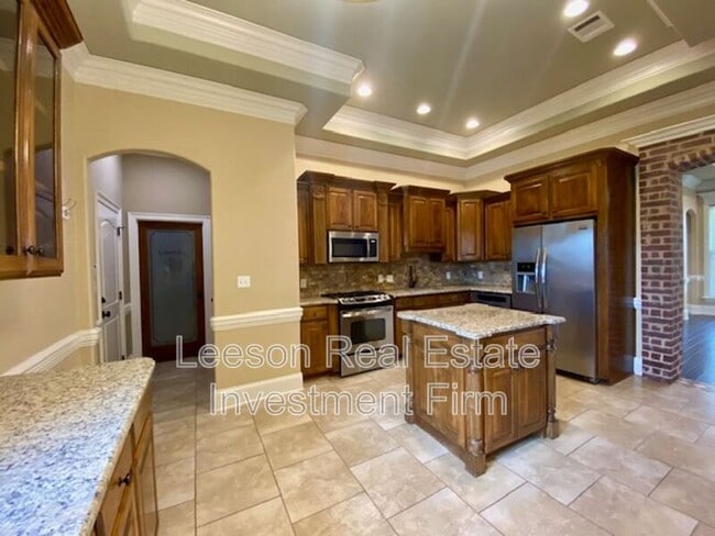 Building Photo - 632 Bitter Pecan Dr