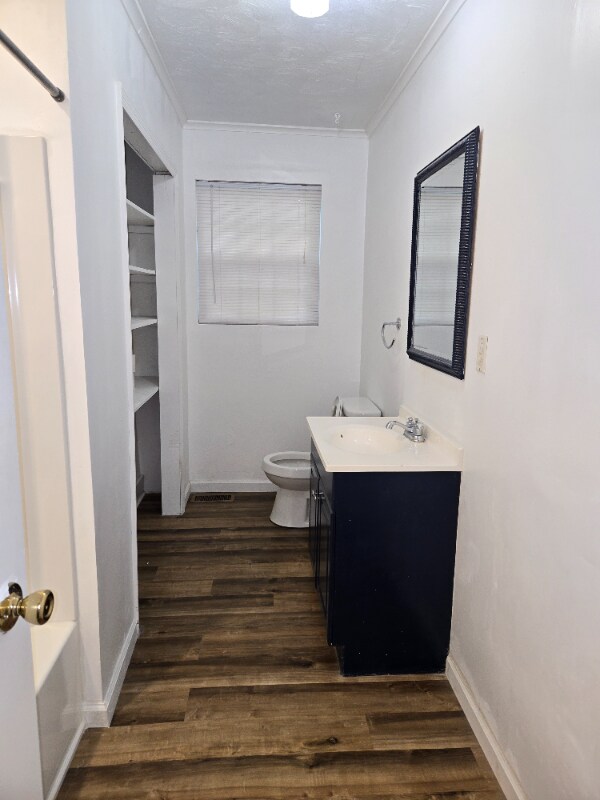 Building Photo - 245 Crawford Cir