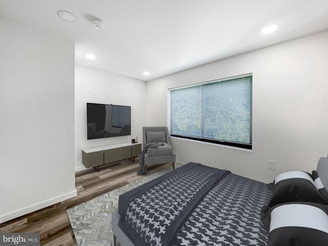 Building Photo - 2027 N 5th St