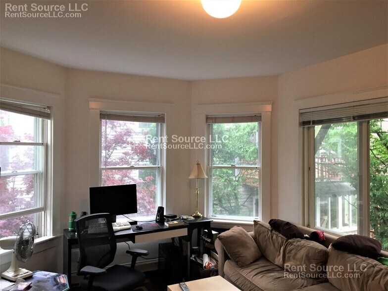 Building Photo - 79 A Tremont St