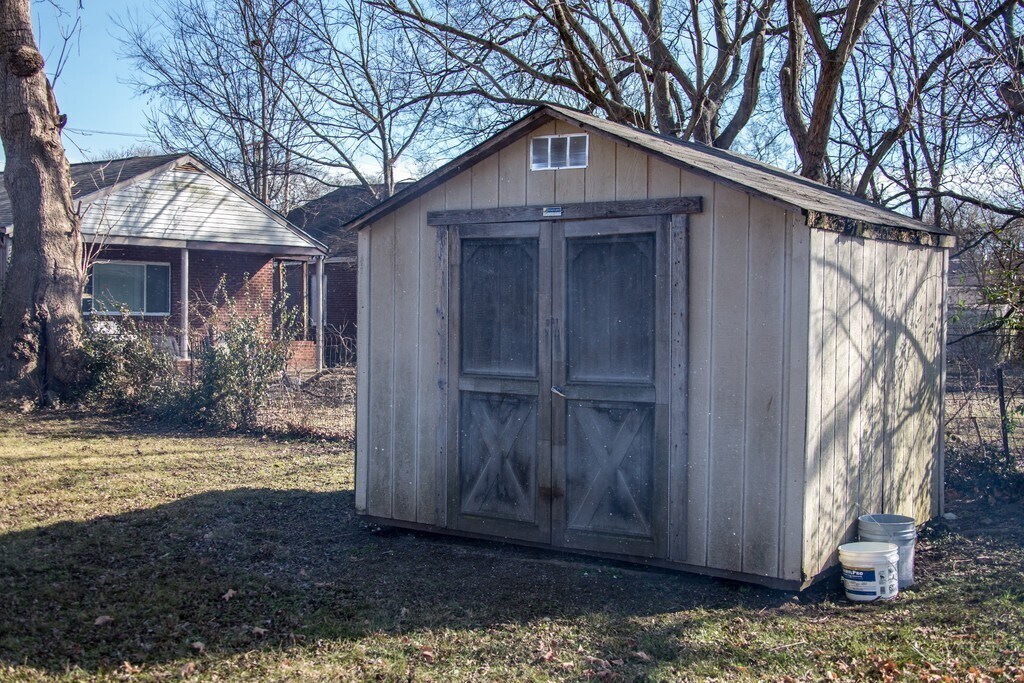 Building Photo - 1417 22nd Ave N