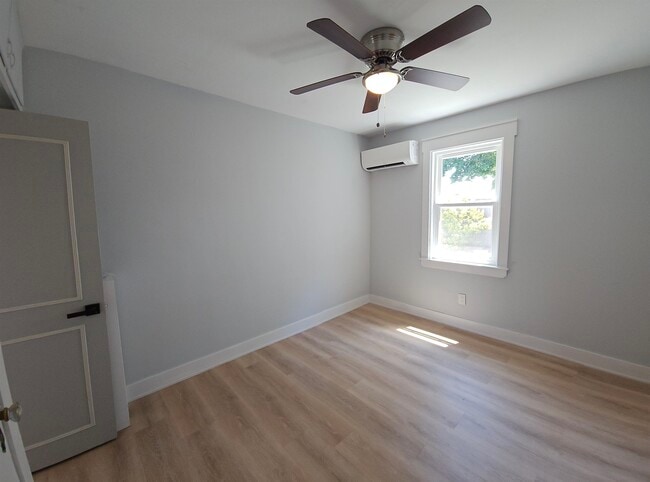 Building Photo - 780 6th St
