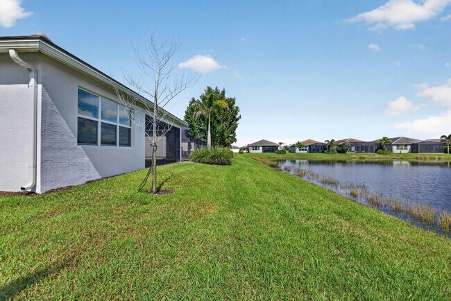 Building Photo - 13352 SW River Rock Rd