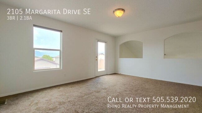 Building Photo - 2105 Margarita Dr SE