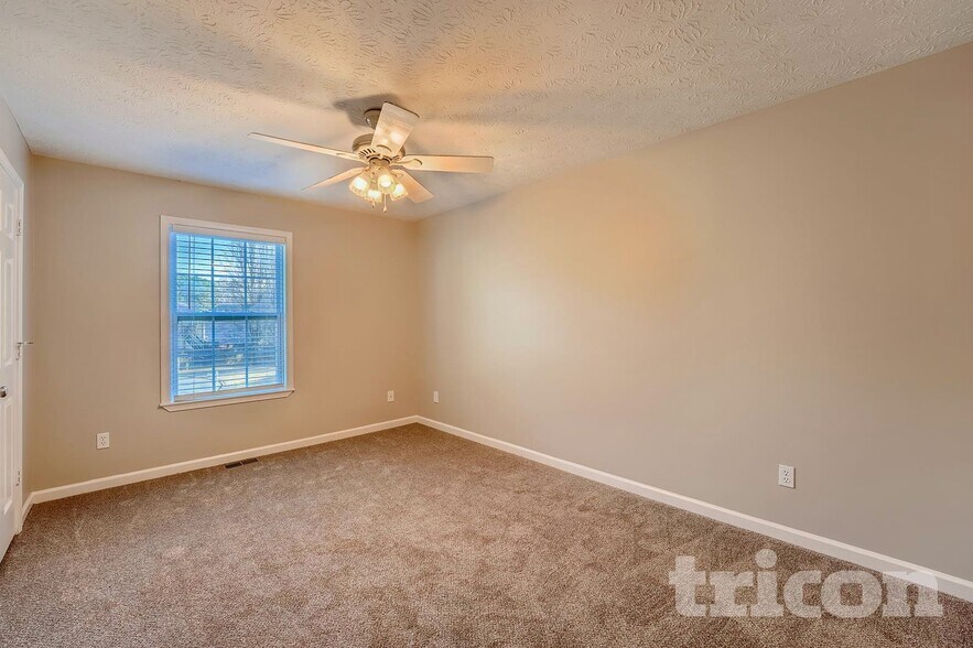 Building Photo - 2702 Cheatham Lake Ct NW