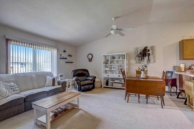 Primary Photo - 519 Blaser Dr