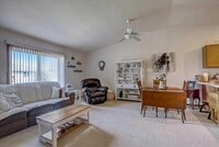 Building Photo - 519 Blaser Dr