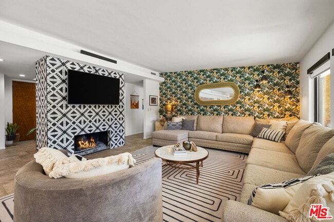 Building Photo - 73245 Bursera Way