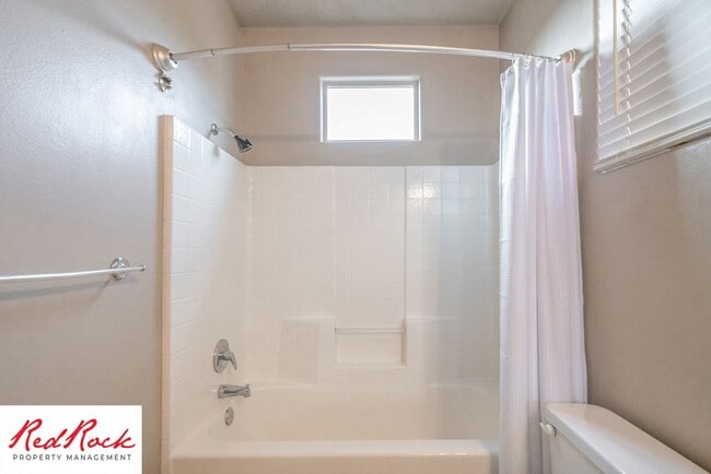 Building Photo - 2 Bedroom Townhome in Coral Canyon with Resort Amenities