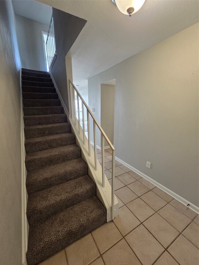 Building Photo - 217 Church St