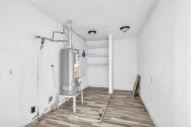 Building Photo - 2802 Greenbriar St