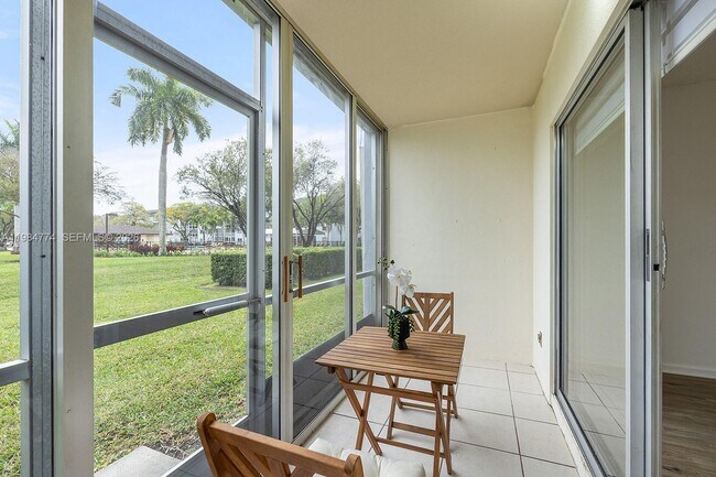 Building Photo - 1401 SW 128th Terrace