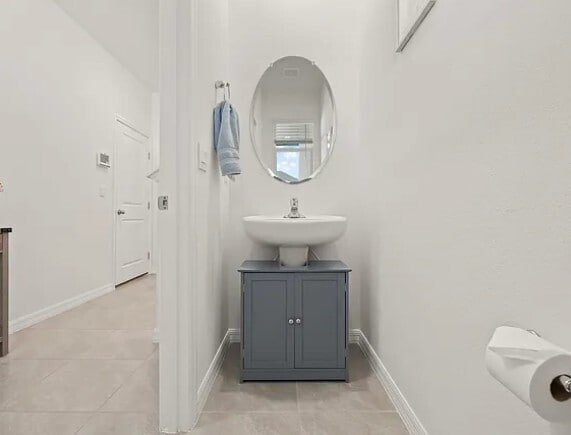 Building Photo - BEAUTIFUL Town Home For Rent in Angeline!