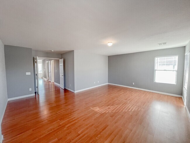 Building Photo - **$500 OFF MOVE IN BY 08/07/2026**Charming Two-Story Home In the Heart of Summerlin with Pool