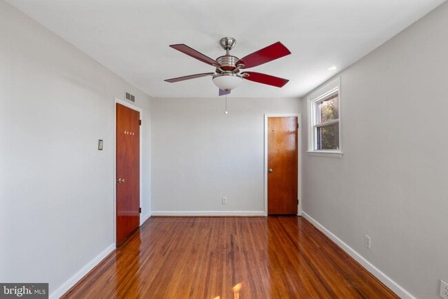 Building Photo - 9967 Verree Rd