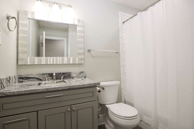 Building Photo - Southern Pines Retreat: Cozy 3-Bedroom Hom...