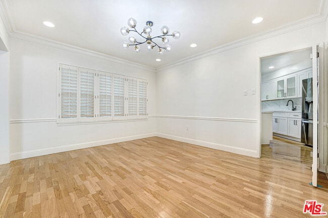 Building Photo - 1216 Peck Dr