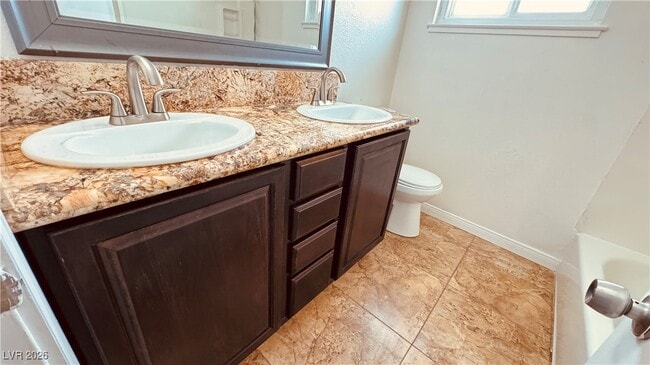 Building Photo - 201 Redstone St