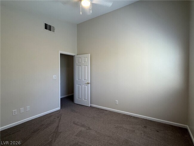 Building Photo - 1908 Thunder Ridge Cir