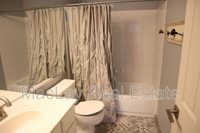 Building Photo - 4275 E Cassia Way