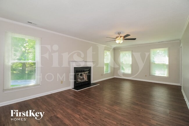 Building Photo - 7089 Avenbury Cir