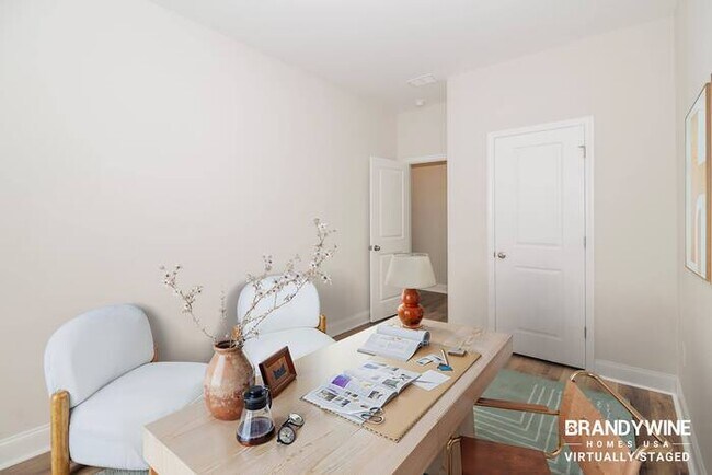 Building Photo - 1072 Wildflower Dr