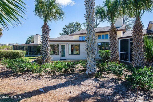 Building Photo - 515 Quail Pointe Ln