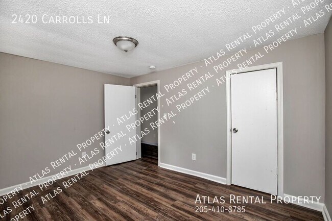 Building Photo - 2420 Carrolls Ln