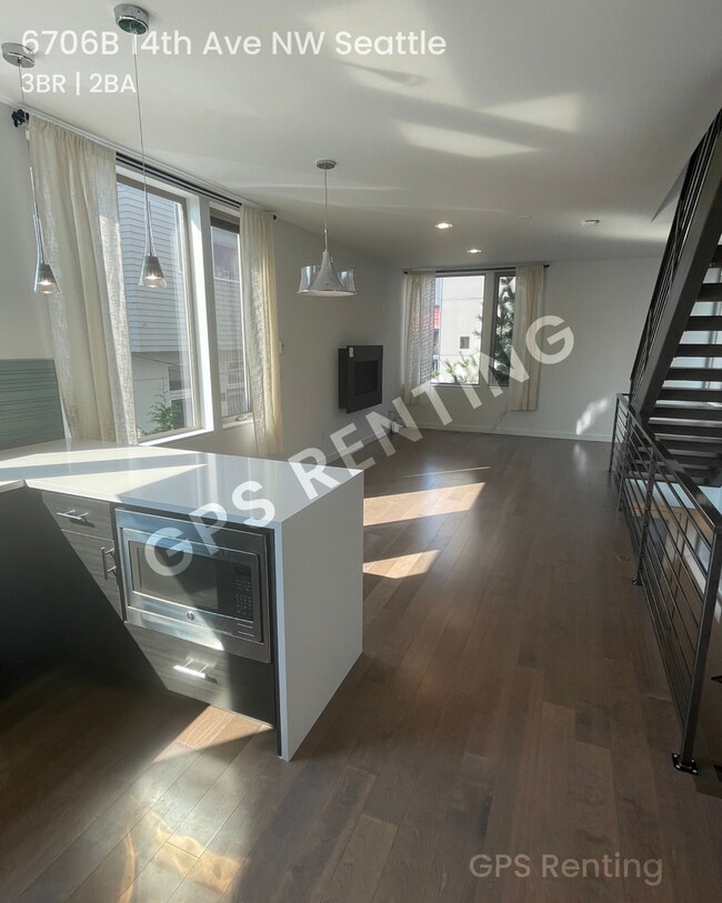 Building Photo - 6706 14th Ave NW