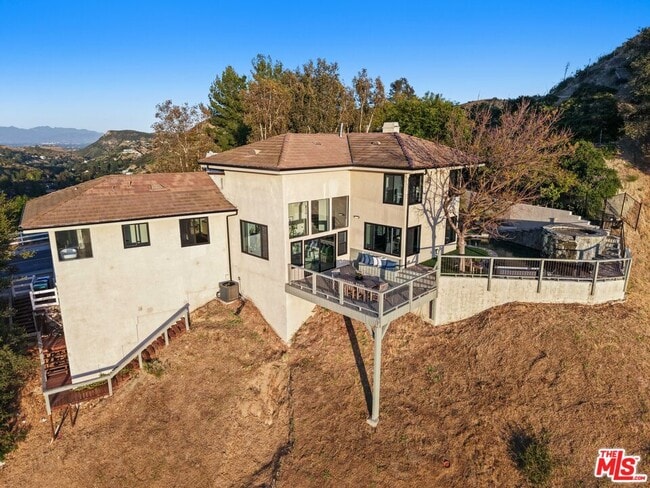 Building Photo - 53 Saddlebow Rd