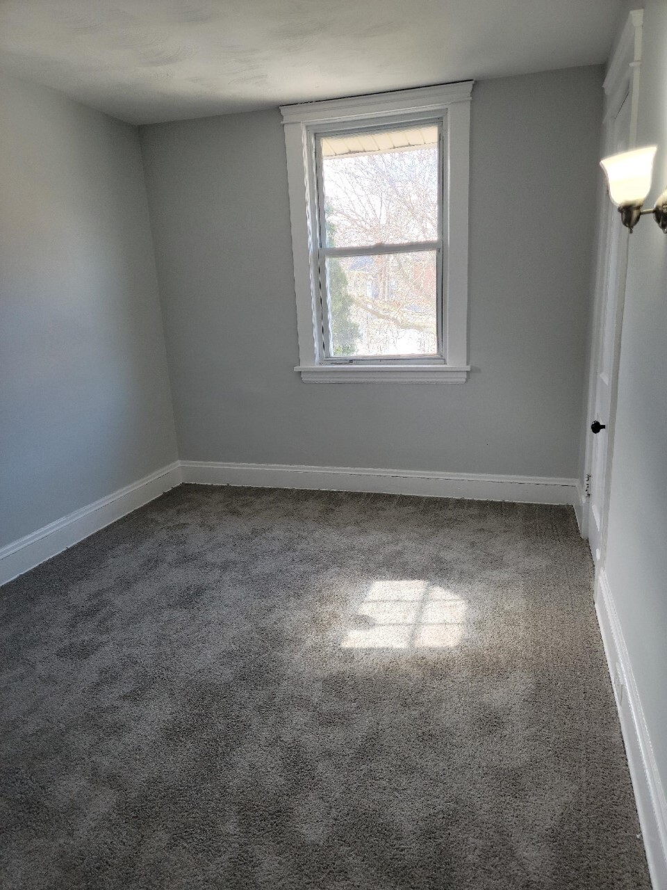 Bedroom 2 - 1435 Roycroft Ave