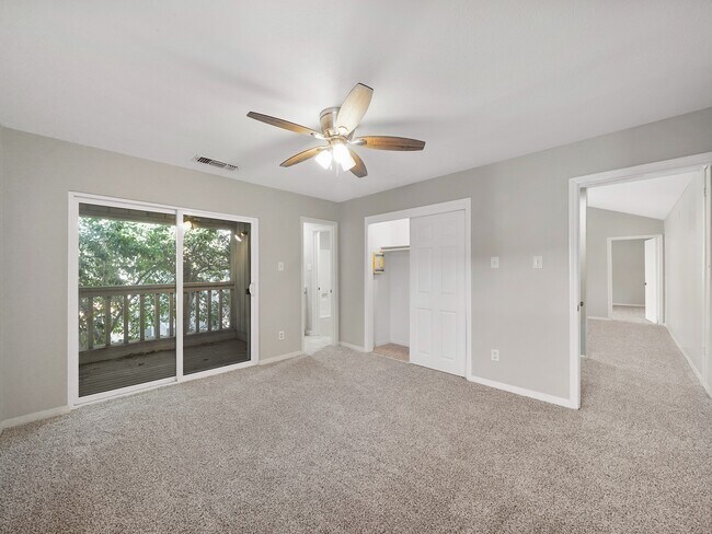 Building Photo - 2056 Augusta Dr