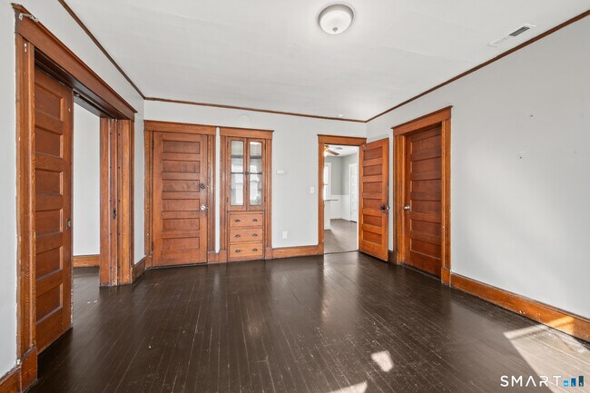 Building Photo - 811 East St