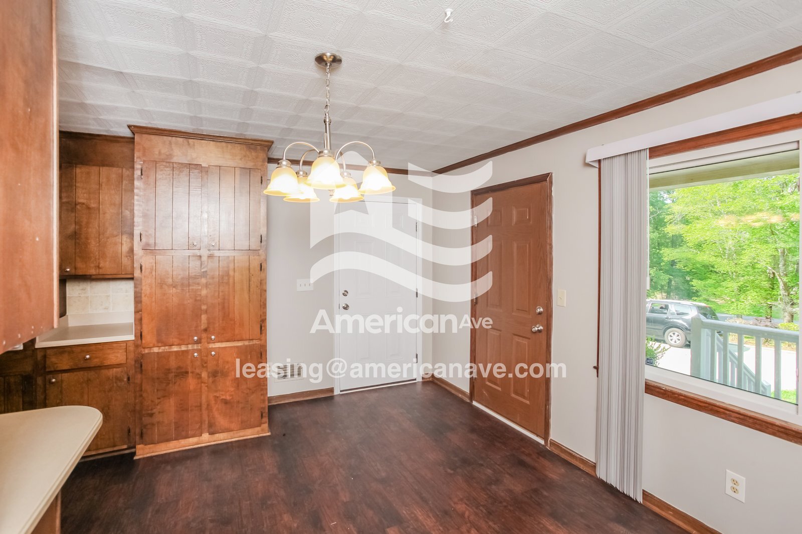 Building Photo - 1021 Old Birch Dr