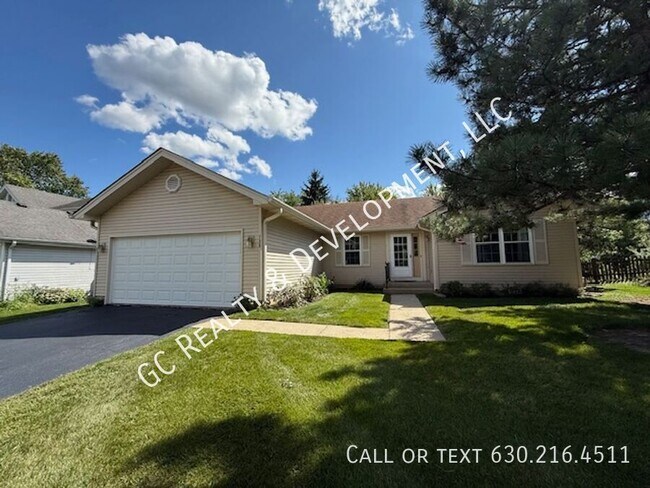 Primary Photo - 735 Grandview Dr