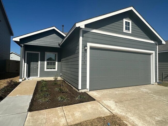 Building Photo - 239 Mica Trl