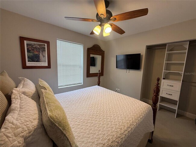 Building Photo - 509 N Peninsula Ave