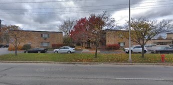 Building Photo - 8504 Waukegan Rd