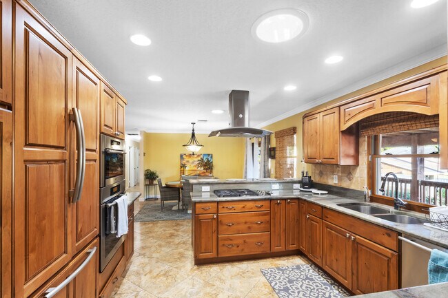 Building Photo - 1059 Carambola Cir