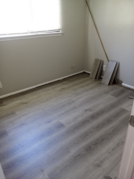 Building Photo - 1046 Lemon Tree St